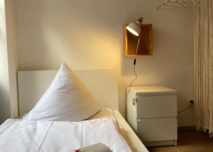 Hostel Minimal No 41 *