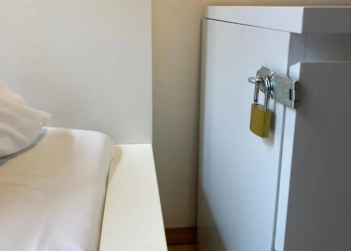 Hostel Minimal No 41 Berlin