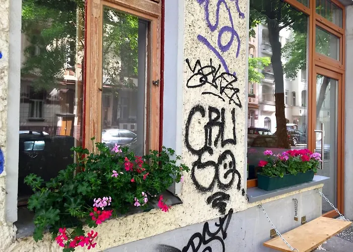 Vandrerhjem Minimal No 41 *